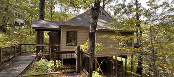 Modern Ski-In/Ski-Out Retreat – 3BR/2BA, Step-Free Entry