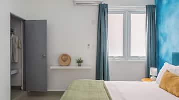 Apartment, 2 Bedrooms, Non Smoking, Kitchen | Free WiFi