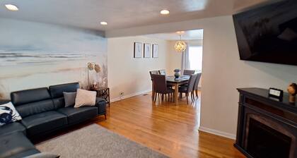 Luxury Cozy Stay-Near Six Flags, Navy Base