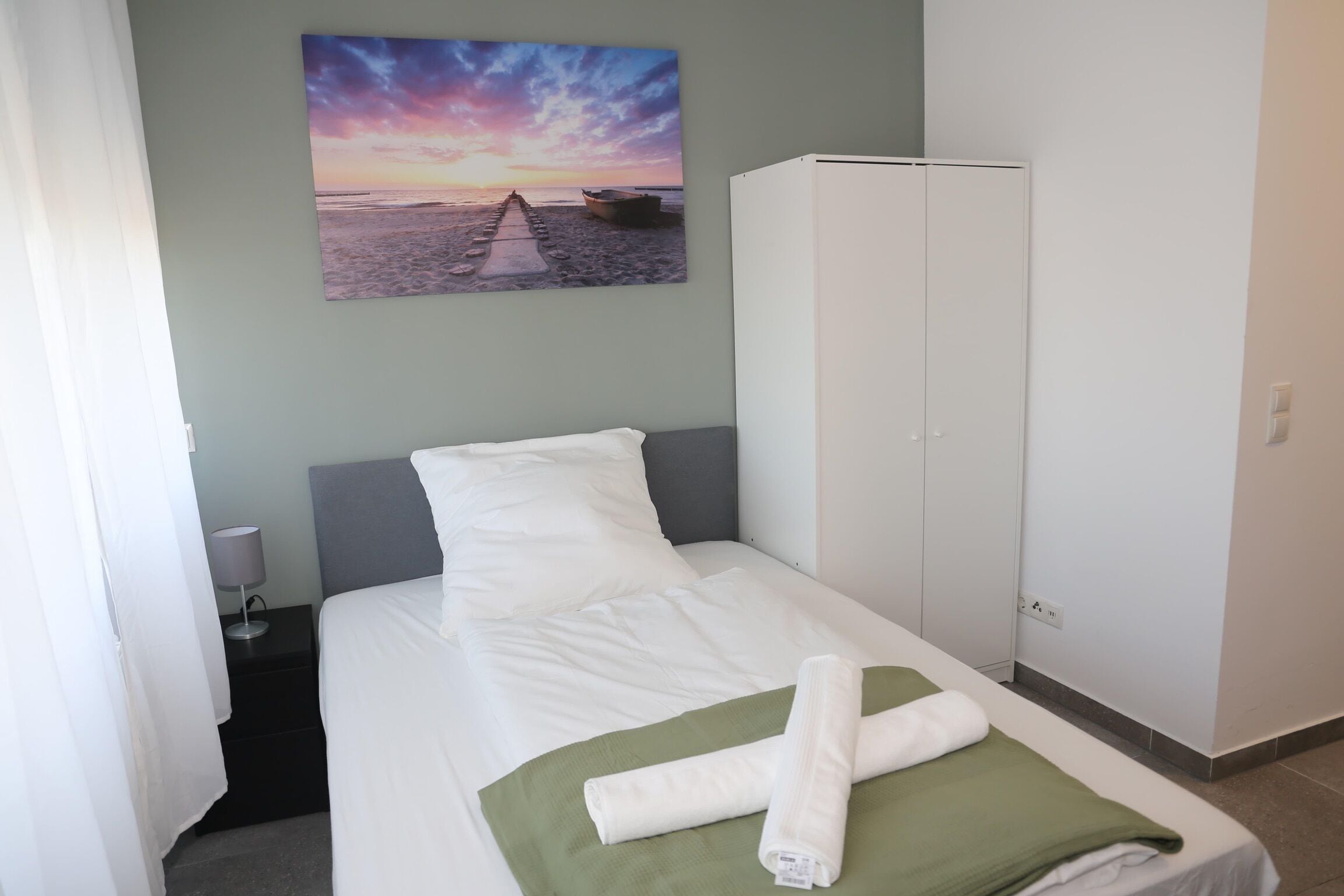 1 bedroom, soundproofing, iron/ironing board, WiFi