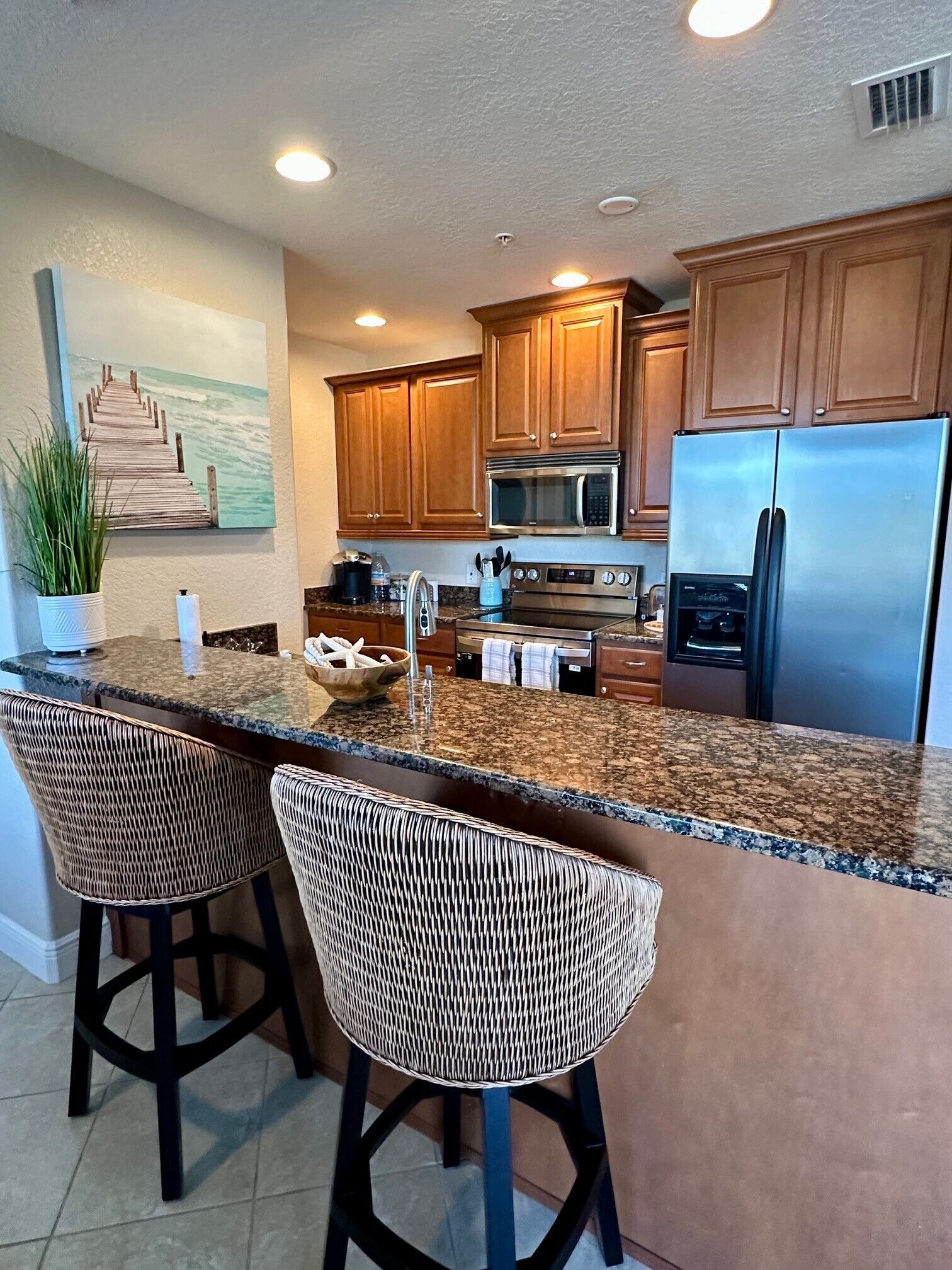 Kitchen and bar seating