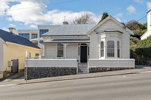 Exterior - Regal on George charming central Launceston (Launceston)