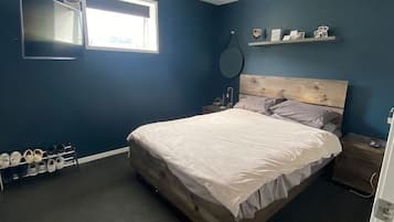 4 chambres, fer et planche à repasser, Wi-Fi, draps fournis