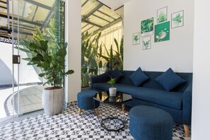 Reception - Bin Bin Hotel 17 - Near GS Metro City (Xã Nhà Bè)