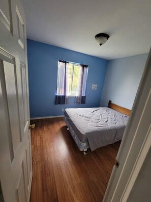 3 Schlafzimmer, Bügeleisen/Bügelbrett, kostenloses WLAN, Bettwäsche