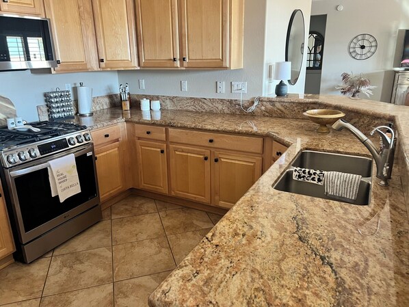 Microwave, oven, stovetop, dishwasher