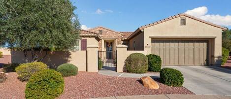 المنشأة من الخارج