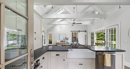 Poolside Cottage at Woodstock Estates