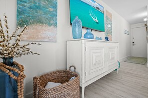 Interior - Sip a glass of wine on our balcony Private Beachfront views pool large courtyard (Destin)