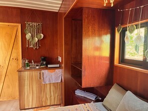 1 chambre, bureau, Wi-Fi, literie fournie