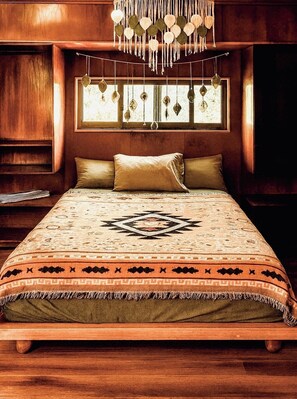 1 Schlafzimmer, Schreibtisch, WLAN, Bettwäsche