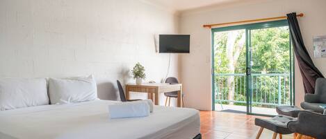 Standard Double Room | Free WiFi