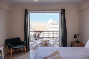 Dobbelt- eller tomannsrom – classic, balkong | Wi-fi (inkludert)