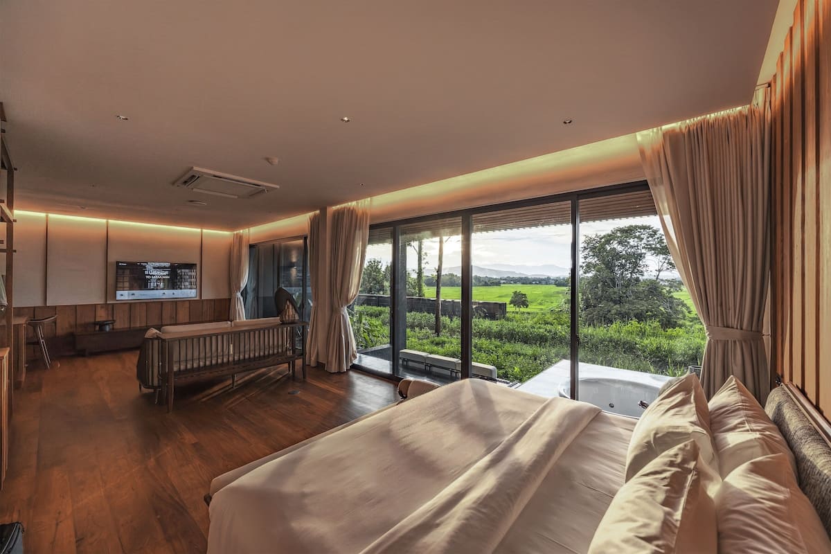 Junior Suite, Balcony, Garden View | In-room safe, free WiFi