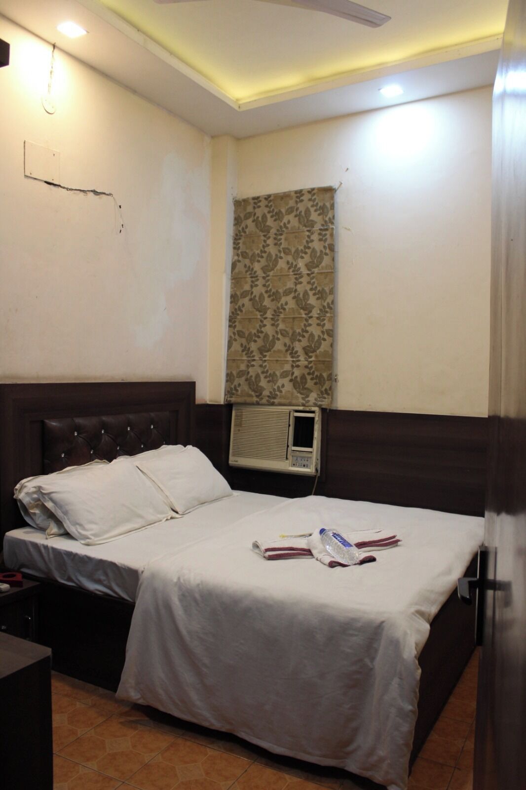 Standard Room | Desk, free WiFi