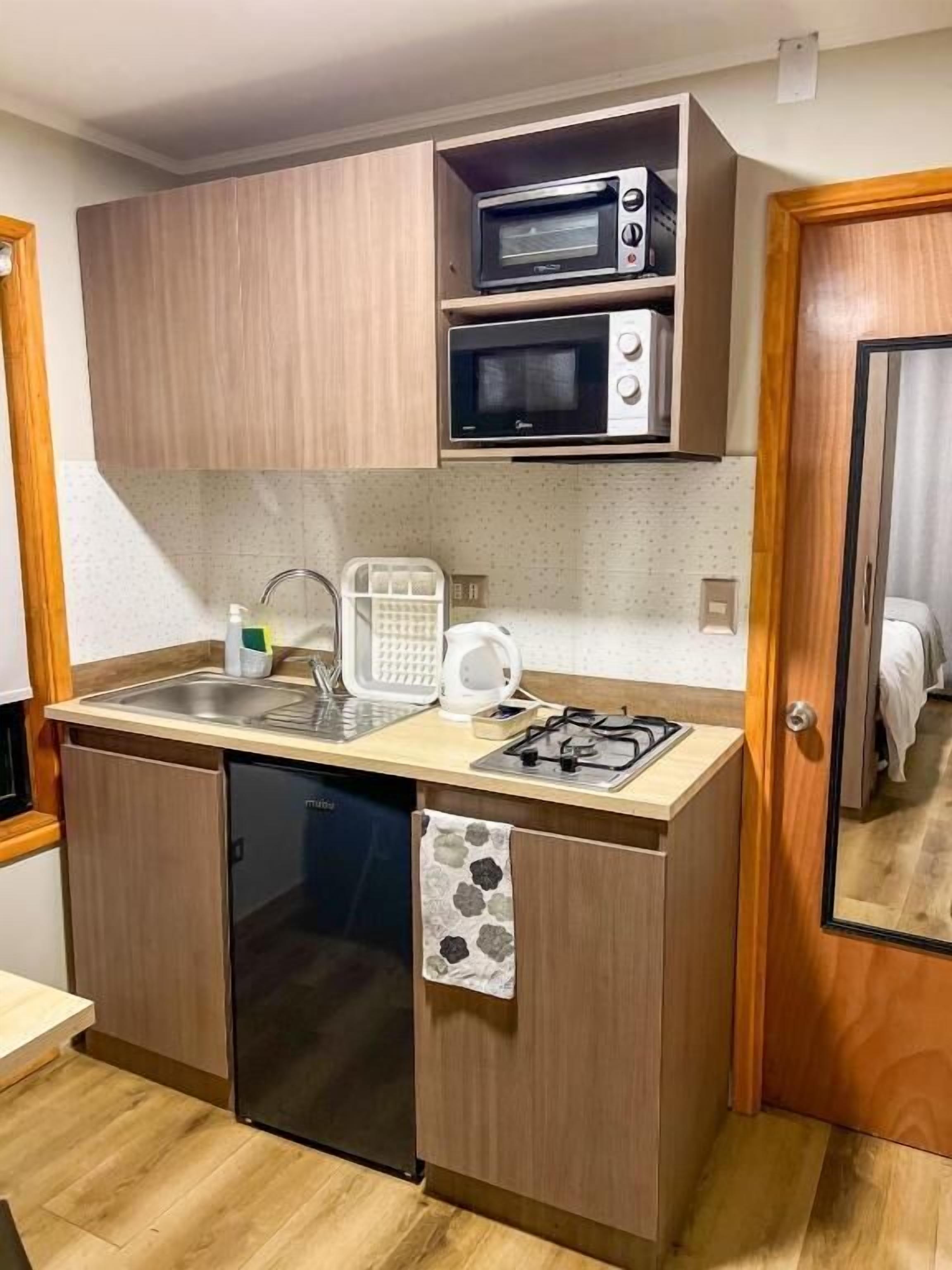 Standard Cabin, Garden View | Private kitchen | Fridge, microwave, oven, electric kettle