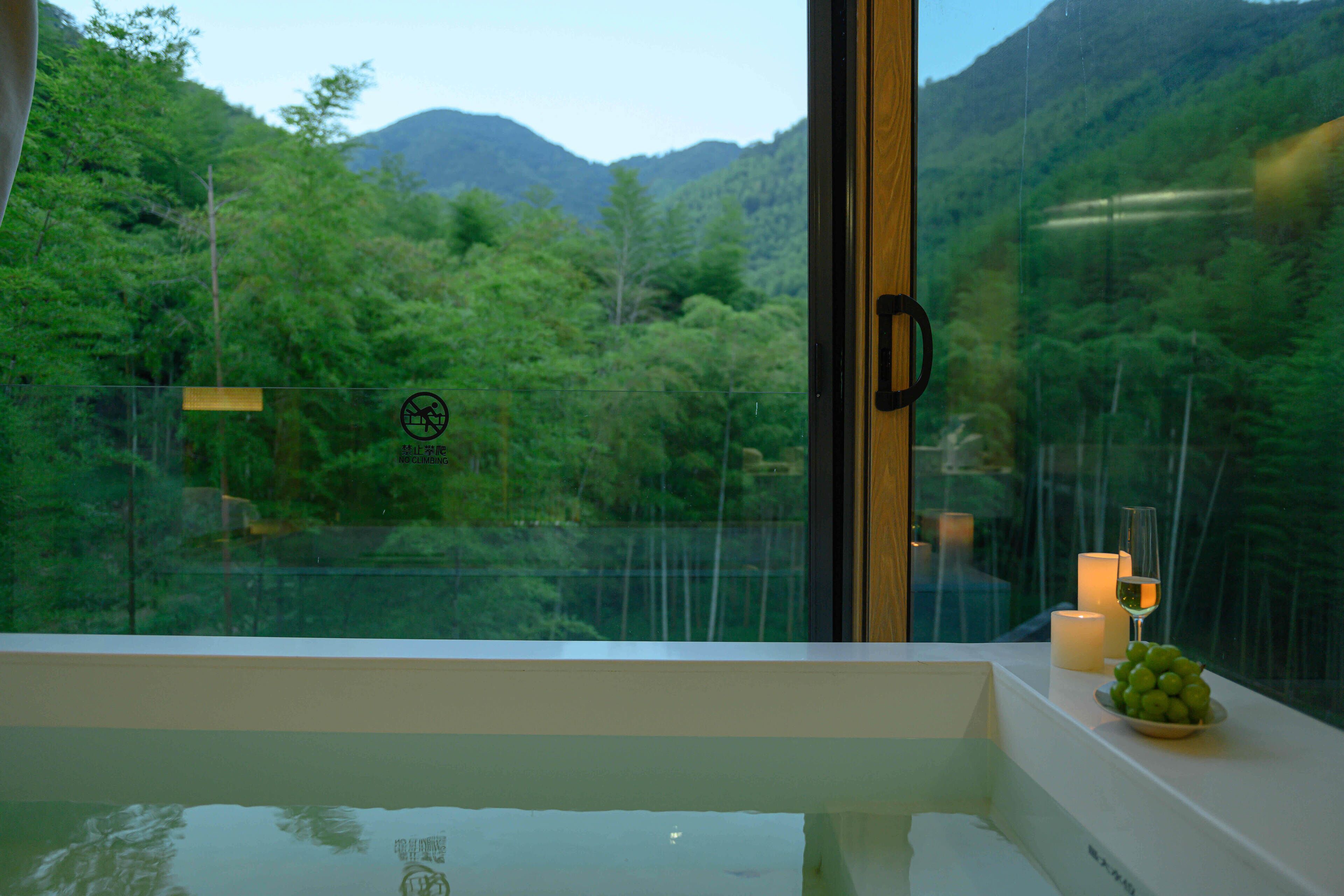 独特双人房, 山景 | 办公桌、笔记本电脑工作区、免费 WiFi