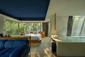 Superior Suite, Balcony, Hill View