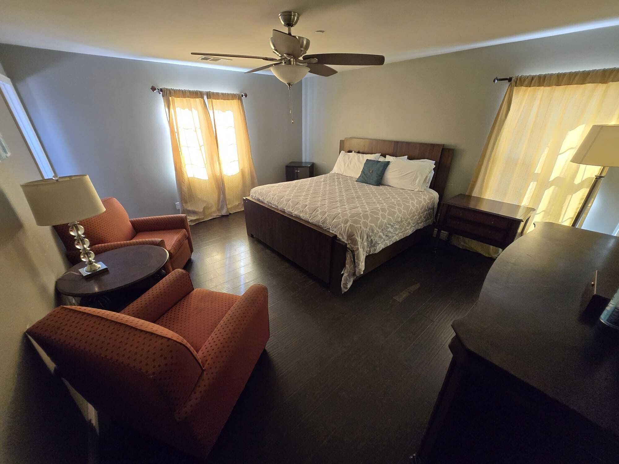 6 Schlafzimmer, WLAN, Bettwäsche