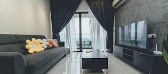 Tranquil Sea View Danga Bay 3BR 6pax