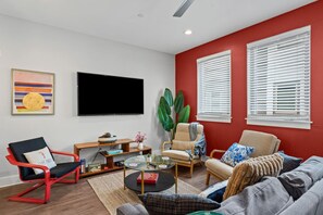 TV
