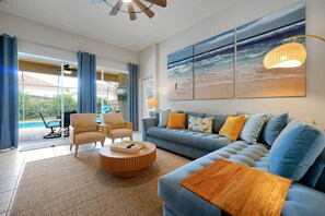 Smart TV, video games - Luxurious home 2 miles from Disney - Windsor Hills Resort (Kissimmee)