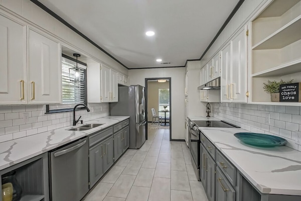 Micro-ondas, fogão, cooktop, lava-louças