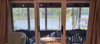 Waterfront Paddles & Pours Cottage on Claytor Lake