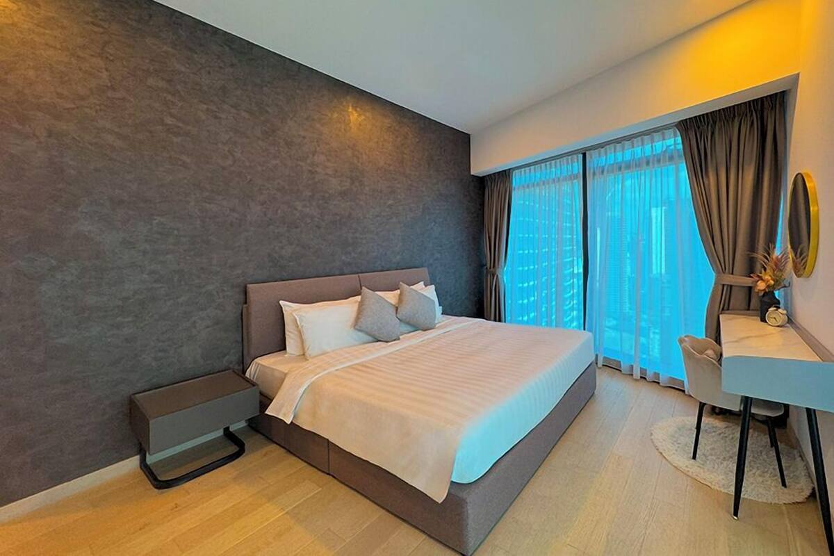 Apartamento, 3 habitaciones (Luxe Collection) | Cortinas opacas, tabla de planchar con plancha, wifi gratis