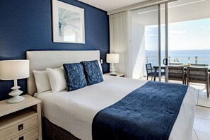 3 bedrooms, in-room safe, desk, iron/ironing board