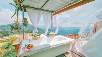 Deluxe Tent, Mountain View | Mountain view
