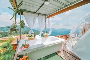 Deluxe Tent, Mountain View | Mountain view - Raisuayang (Mae Rim)