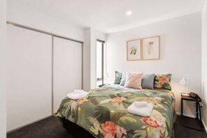 2 chambres, bureau, fer et planche à repasser, Wi-Fi