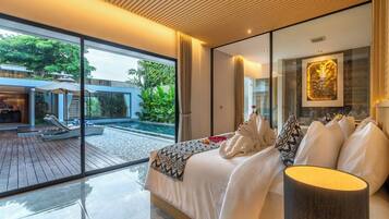 Cofres nos quartos, escrivaninha, espaço de trabalho para notebook