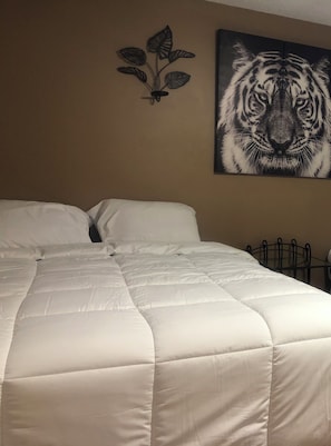 Desk, iron/ironing board, free WiFi, bed sheets