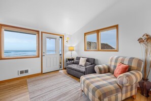 Smart-TV, Kamin, DVD-Player, Tischfußball