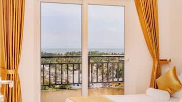 3 chambres, fer et planche Ă repasser, Wi-Fi gratuit, draps fournis