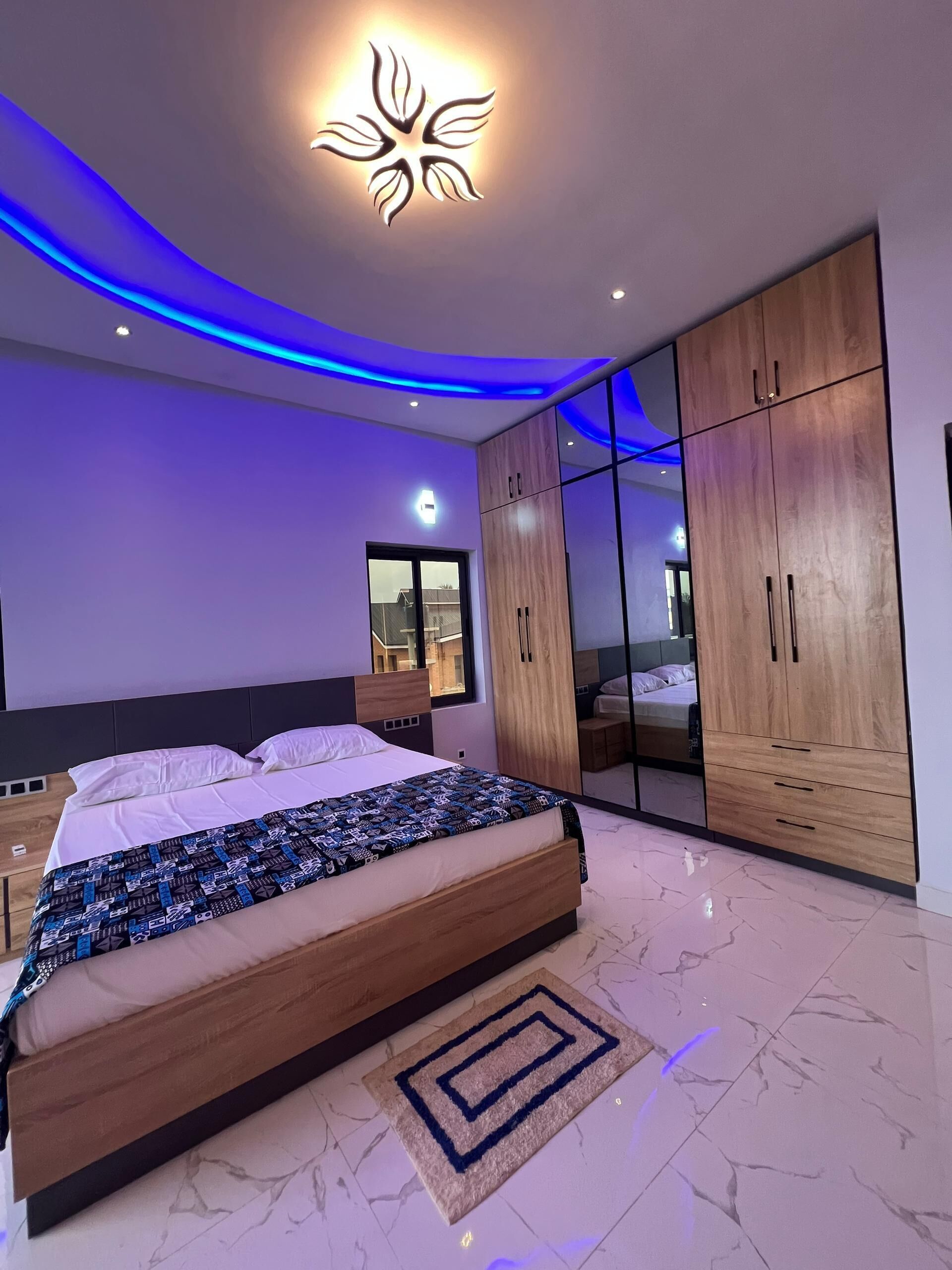 3 多间卧室、WiFi