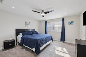3 Schlafzimmer, Bügeleisen/Bügelbrett, Reisekinderbett, kostenloses WLAN
