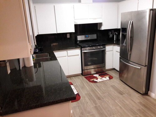 3-bedroom house in tranquil Coalinga