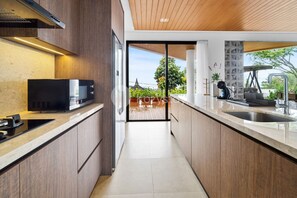 Villa, 6 Bedrooms, Mountain View | Private kitchen | Full-size fridge, microwave, stovetop, rice cooker