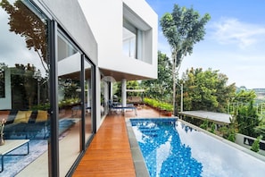 Piscina externa
