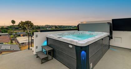 Steps to Sand · Luxe Oceanview · Rooftop Spa & Bar