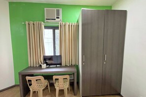 Habitación estándar | Escritorio, wifi gratis, ropa de cama