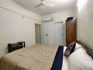 2 bedrooms, iron/ironing board, WiFi - Tata Housing Rio De Goa - 6KM from Goa Dabolim Airport-Resort Style Service Apt (Dabolim)