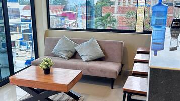 Desk, laptop workspace, free WiFi