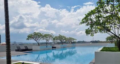 Cozy Studio Unit | HarbourBay Residences | 1 Min From Ferry Terminal | Wi-Fi