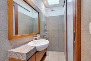 Bathroom - Villa Laviosa - Petitenget (Seminyak)