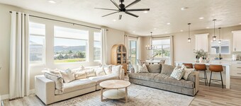 Spacious 5BR Home w/ Private Theater, 2 Kitchens & Golf Views