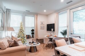 تلفزيون ذكي، كُتُب